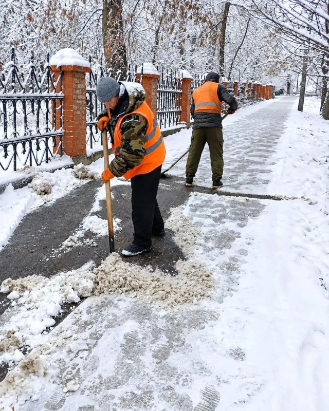 Сергей Верещагин: Ноябрь ещё не наступил, а погода уже проверяет наших дорожников Сергей Верещагин: Ноябрь ещё не наступил, а погода уже проверяет наших дорожников